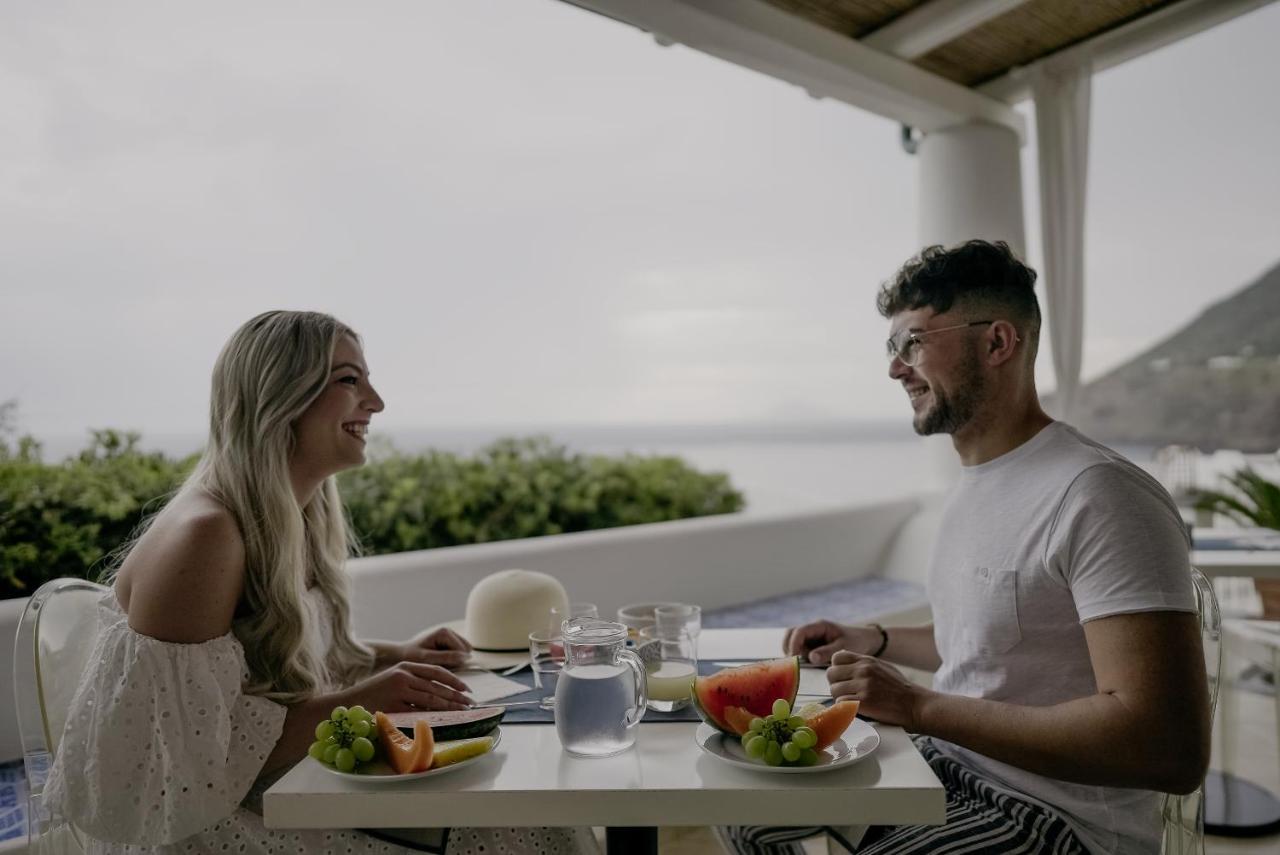 מאלפה 'A Alera Room & Breakfast מראה חיצוני תמונה