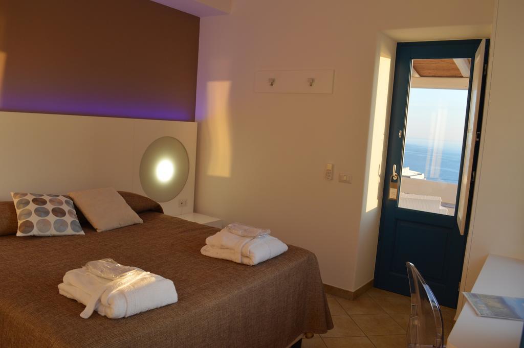 מאלפה 'A Alera Room & Breakfast מראה חיצוני תמונה