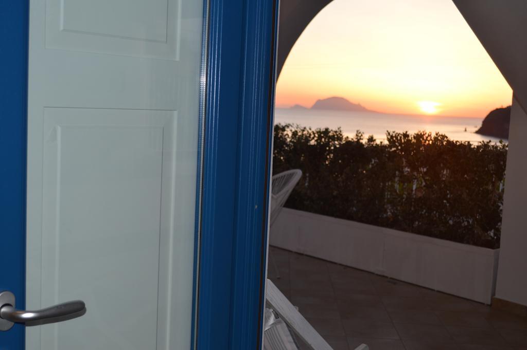 מאלפה 'A Alera Room & Breakfast חדר תמונה