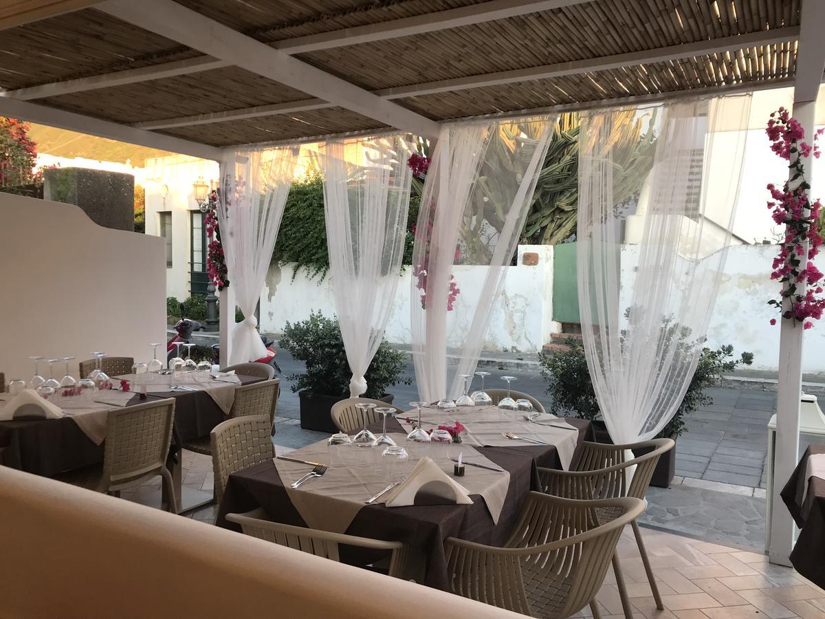 מאלפה 'A Alera Room & Breakfast מראה חיצוני תמונה